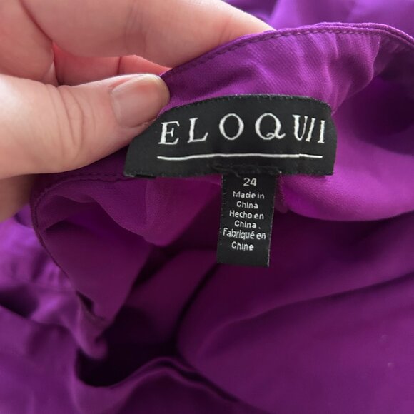 Gently Used ELOQUII Women's Plus Size Notch Collar Blouse 24 - Picture 5 of 15